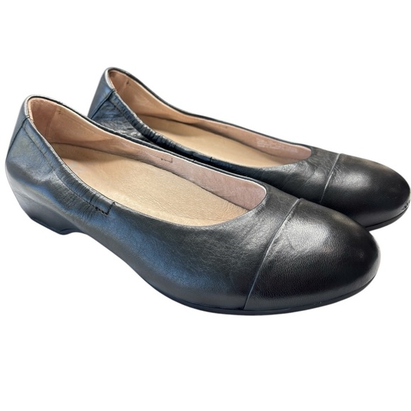 DANSKO Lisanne Black Leather Slip On Ballet Flats Womens Shoe Size 38 US 7.5 / 8 - Picture 2 of 14